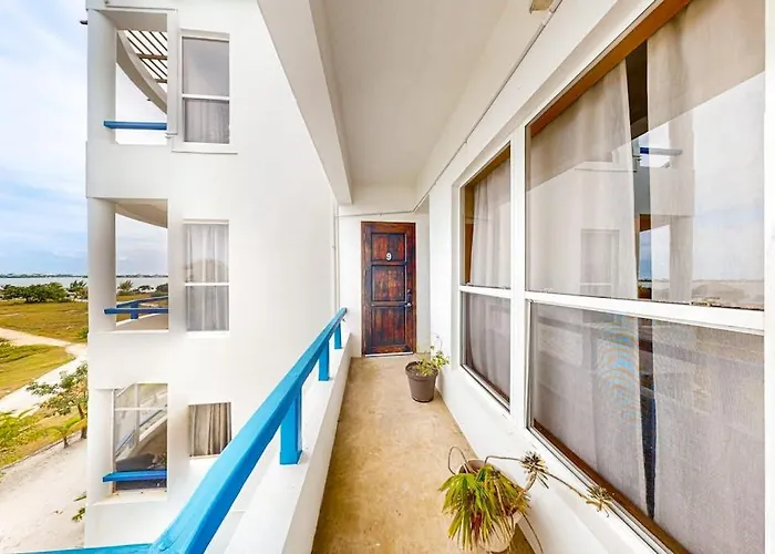 Apartment Brahma Blue Unit H10 *