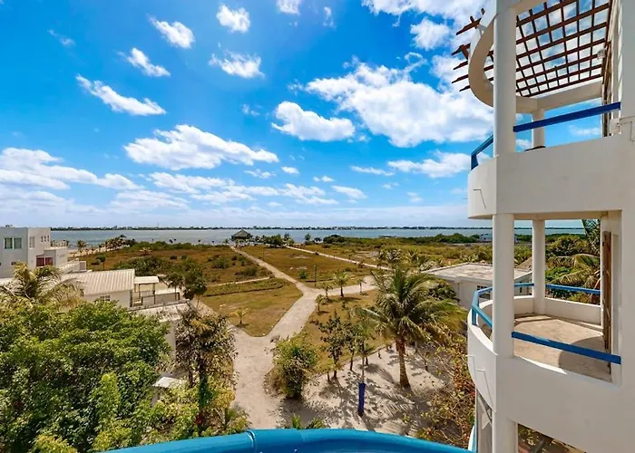 Apartment Brahma Blue Unit H10 San Pedro (Ambergris Caye)